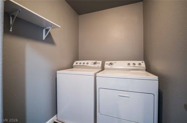 $2,400 | 5221 Coral Hills Street, North Las Vegas, NV 89081