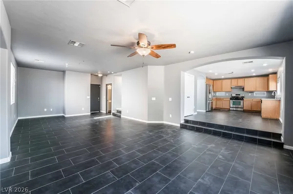 $2,400 | 5221 Coral Hills Street, North Las Vegas, NV 89081