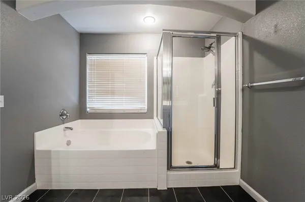 $2,400 | 5221 Coral Hills Street, North Las Vegas, NV 89081