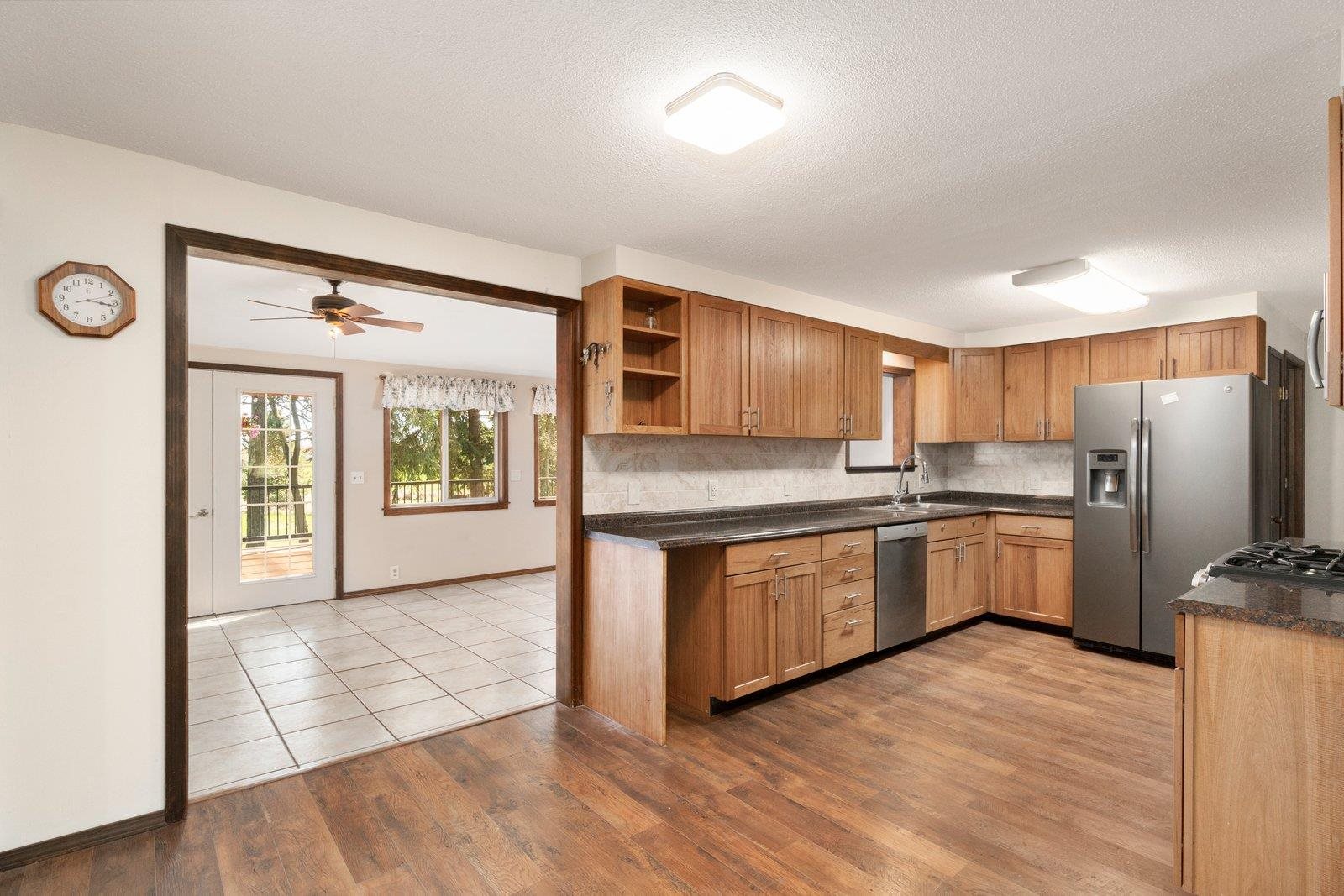 2521 West Strong Road Spokane, WA 99208 - Photo 4 of 35 Gallery Image 4