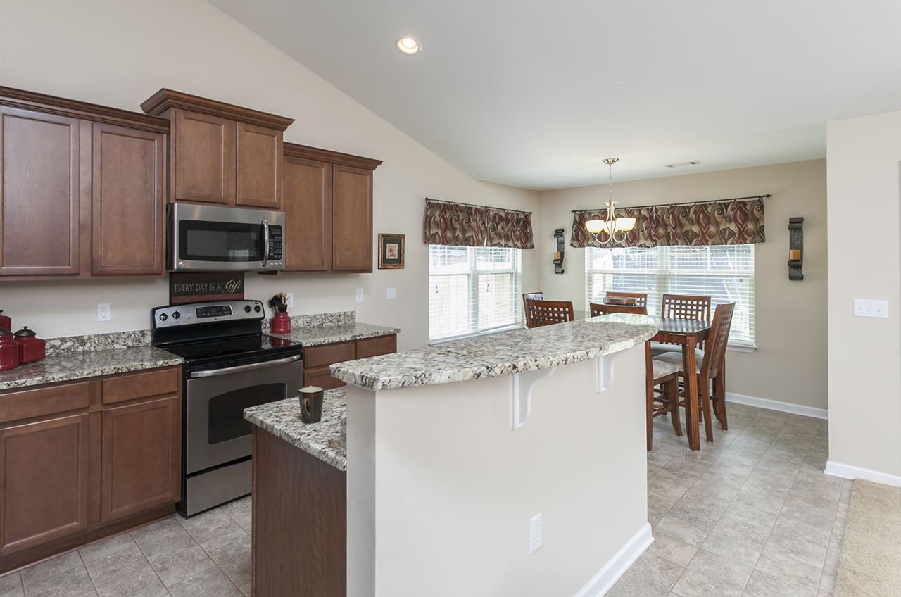 325 Lansdowne Street Duncan, SC 29334 - Photo 3 of 25 Gallery Image 3