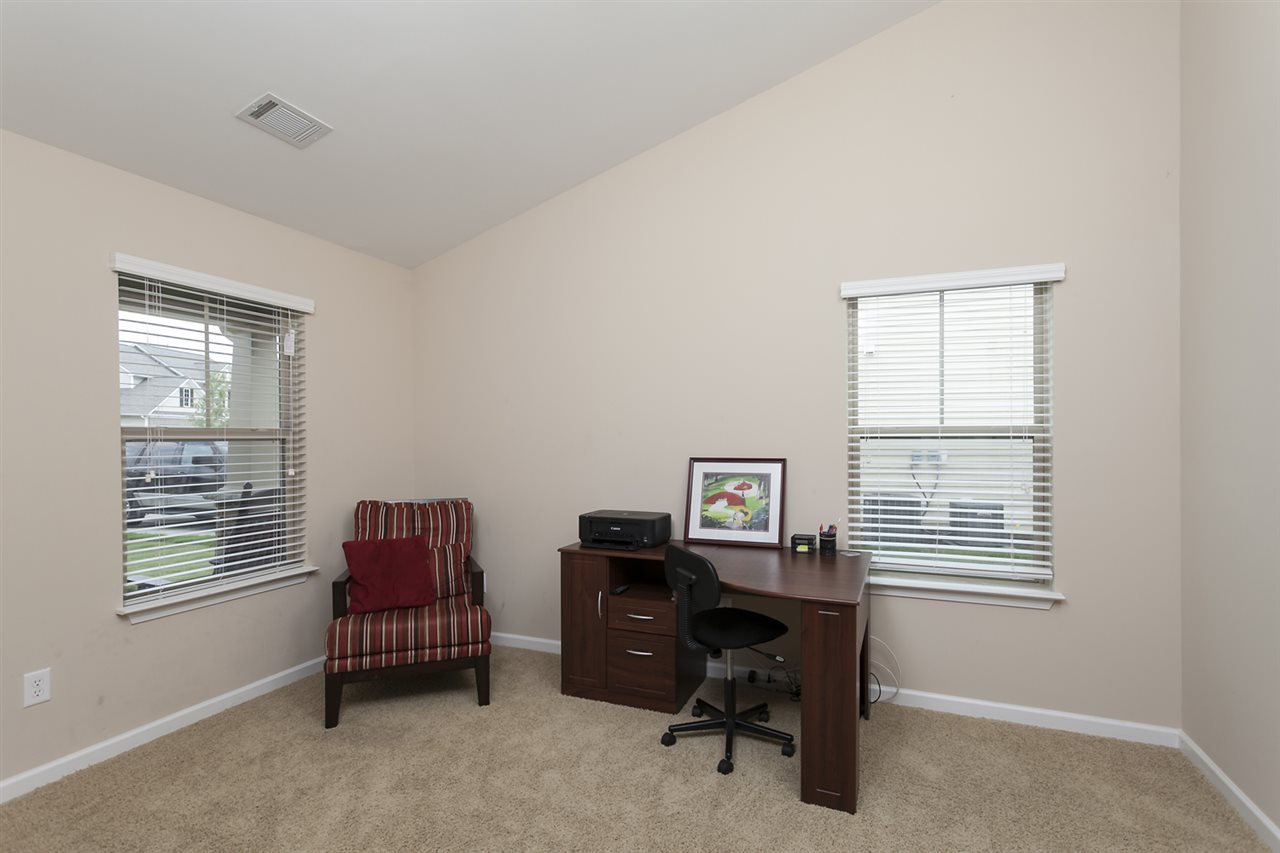325 Lansdowne Street Duncan, SC 29334 - Photo 9 of 25 Gallery Image 9