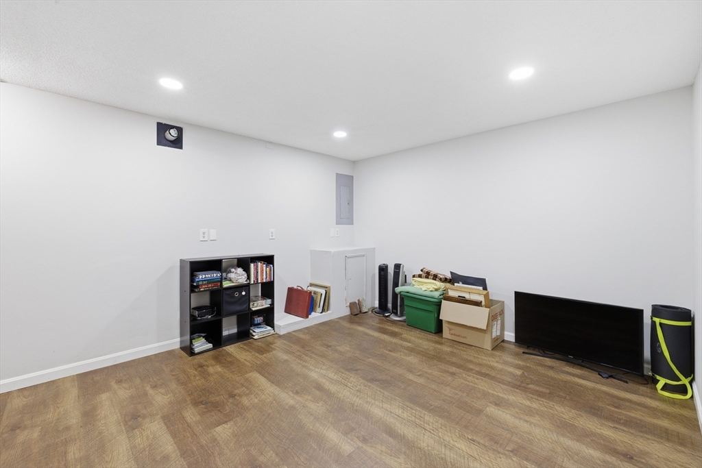 1430 Russell Road, Unit 28 Westfield, MA 01085 - Photo 22 of 27
