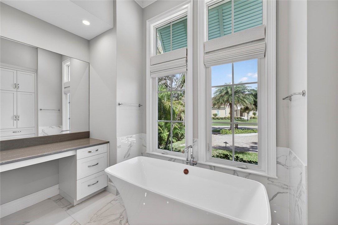 544 Live Oak Road Vero Beach, FL 32963 - Photo 17 of 33