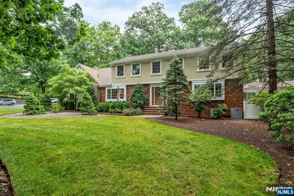 78 Urban Club Road Wayne, NJ 07470 - Photo 3 of 49