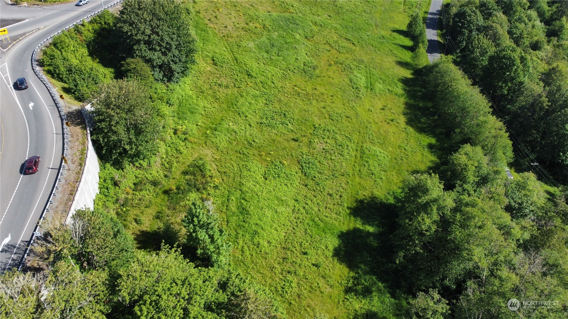 4329 Fobes Road Snohomish, WA 98290 - Photo 8 of 15 a view of a garden
