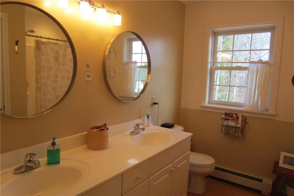 4 Hunter Hill Road Durham, ME 04222 - Photo 20 of 35 Master bathroom.