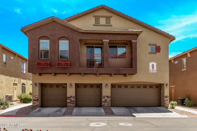 $365,000 | 2250 East Deer Valley Drive, Unit 26, Phoenix, AZ 85024