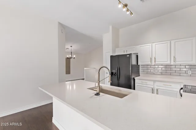 $355,000 | 2250 East Deer Valley Drive, Unit 26, Phoenix, AZ 85024