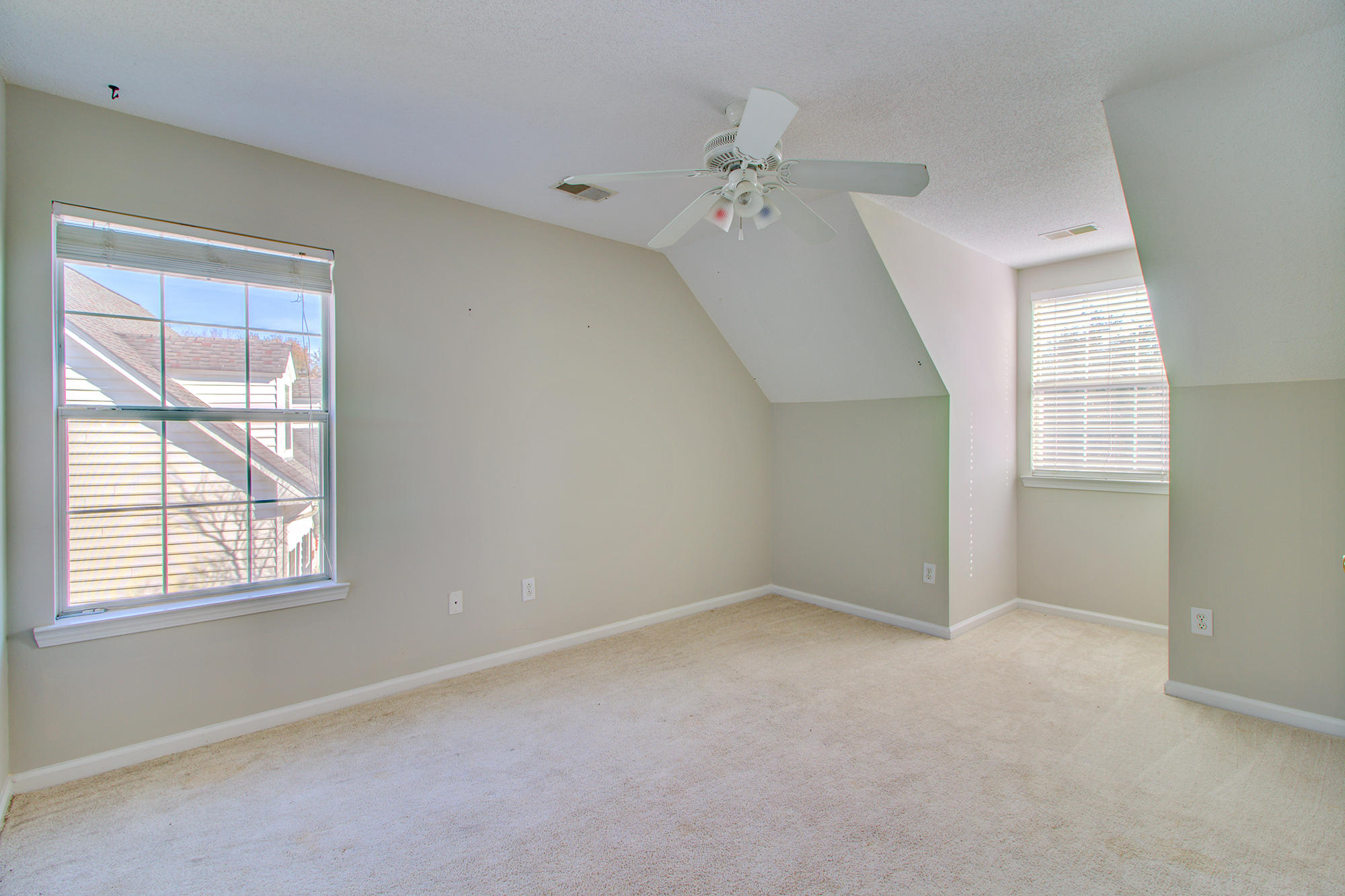 3184 Queensgate Way Mount Pleasant, SC 29466 - Photo 24 of 30 25