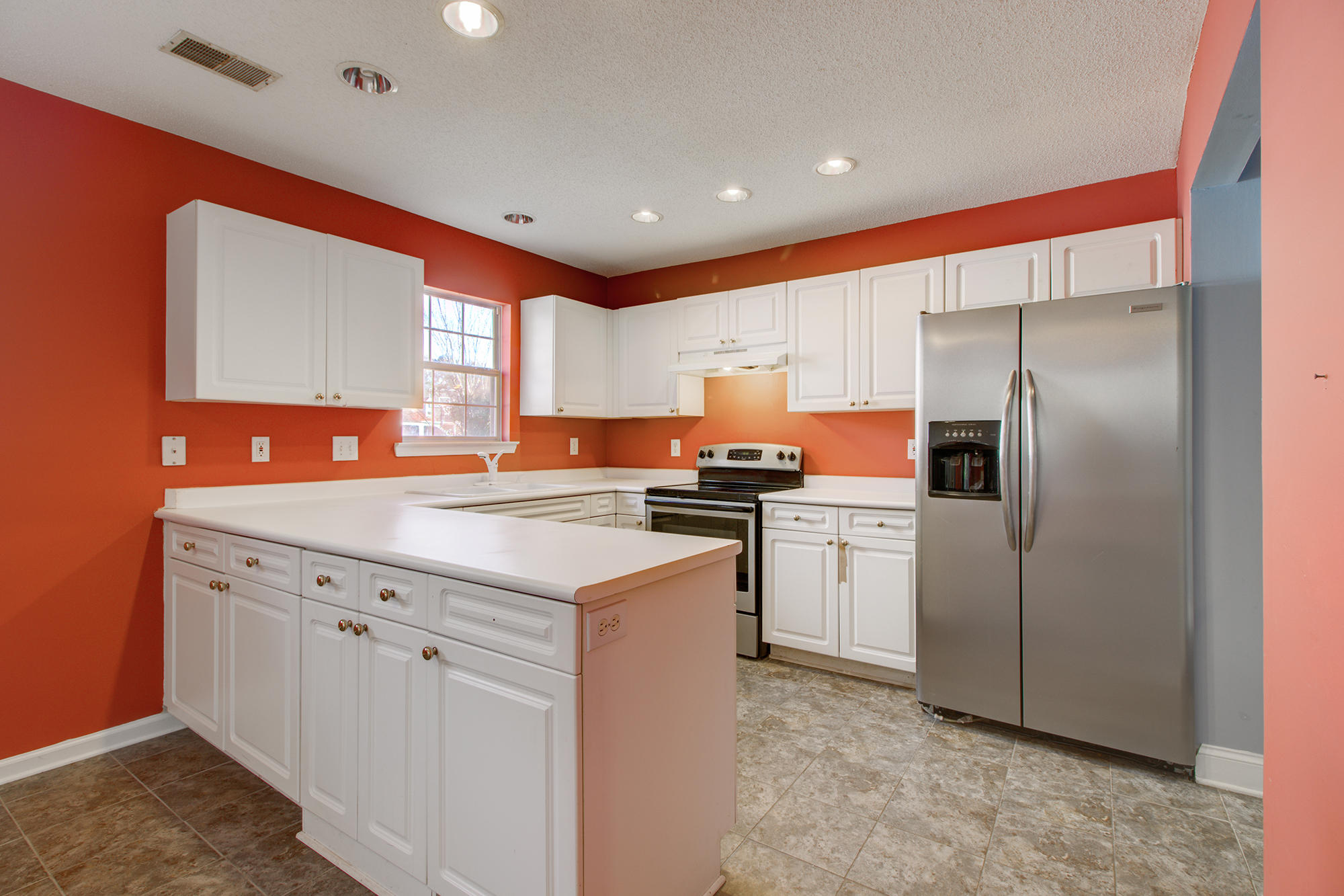 3184 Queensgate Way Mount Pleasant, SC 29466 - Photo 9 of 30 13