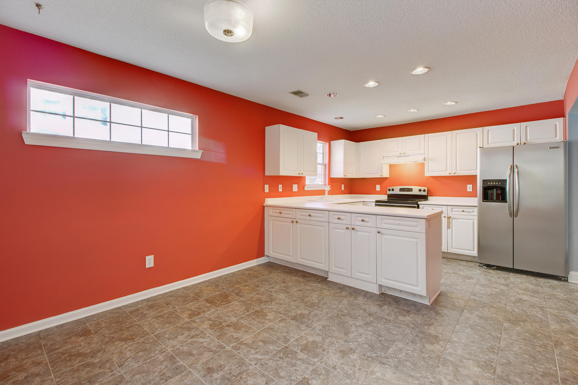 3184 Queensgate Way Mount Pleasant, SC 29466 - Photo 10 of 30 17
