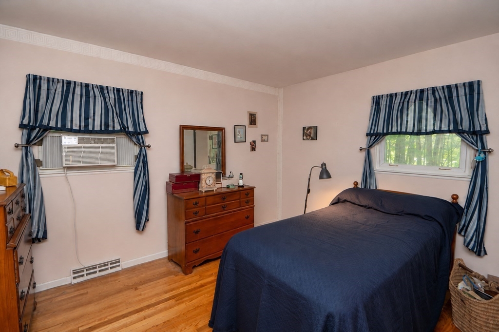 15 Molloy Road Georgetown, MA 01833 - Photo 8 of 20