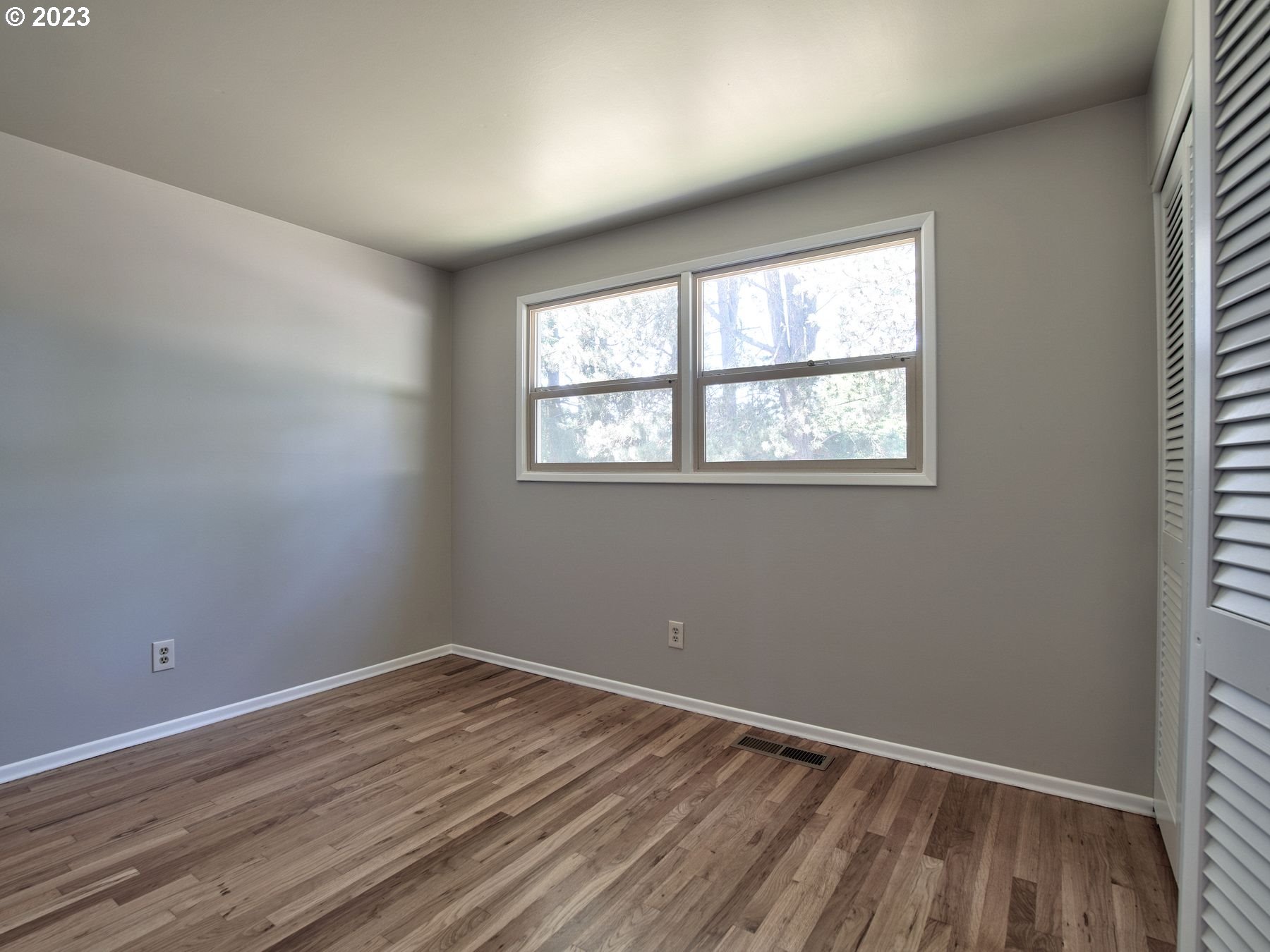 8905 Southwest Homewood Street Portland, OR 97225 - Photo 11 of 43 Gallery Image 11