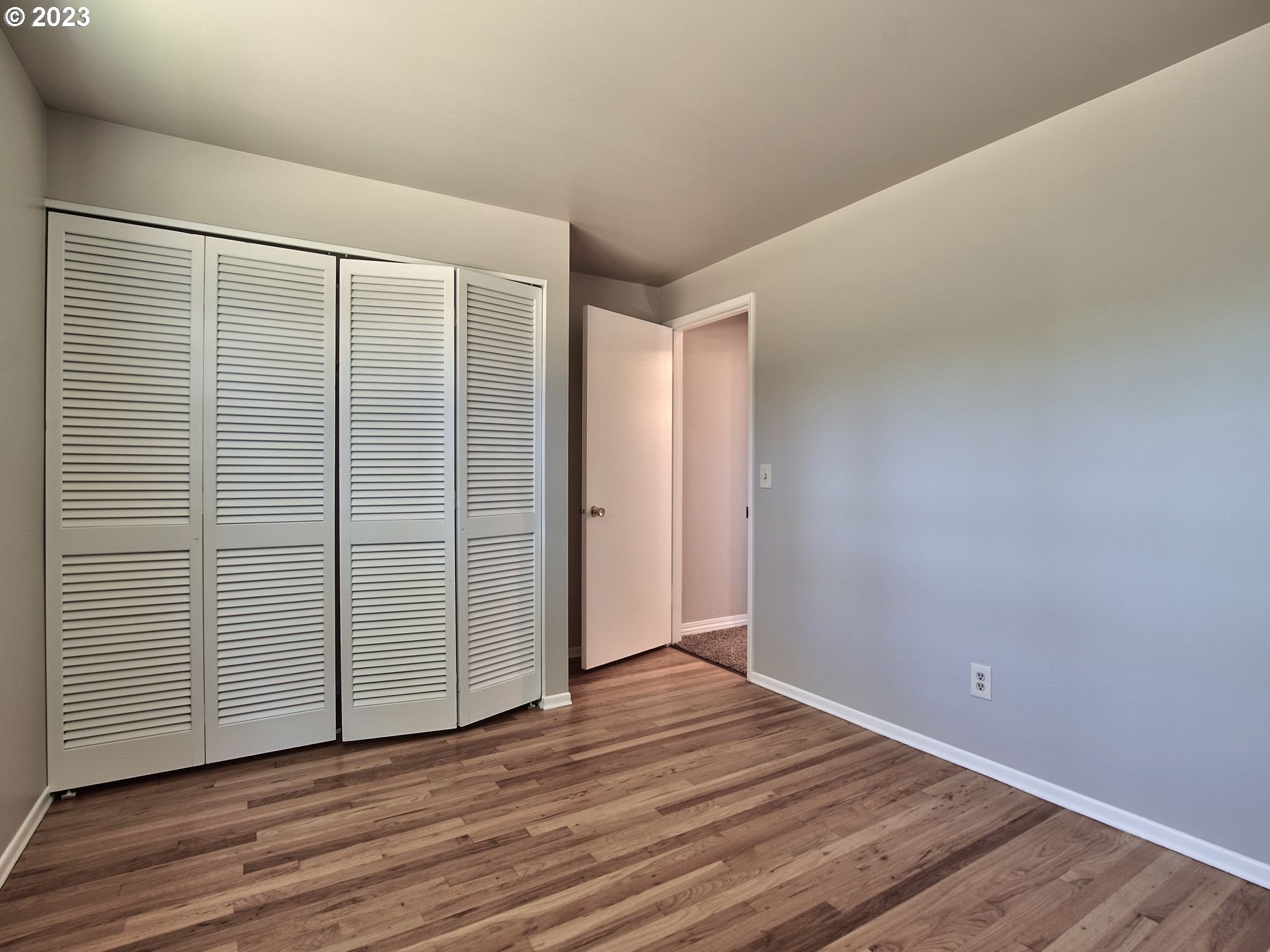 8905 Southwest Homewood Street Portland, OR 97225 - Photo 12 of 43 Gallery Image 12