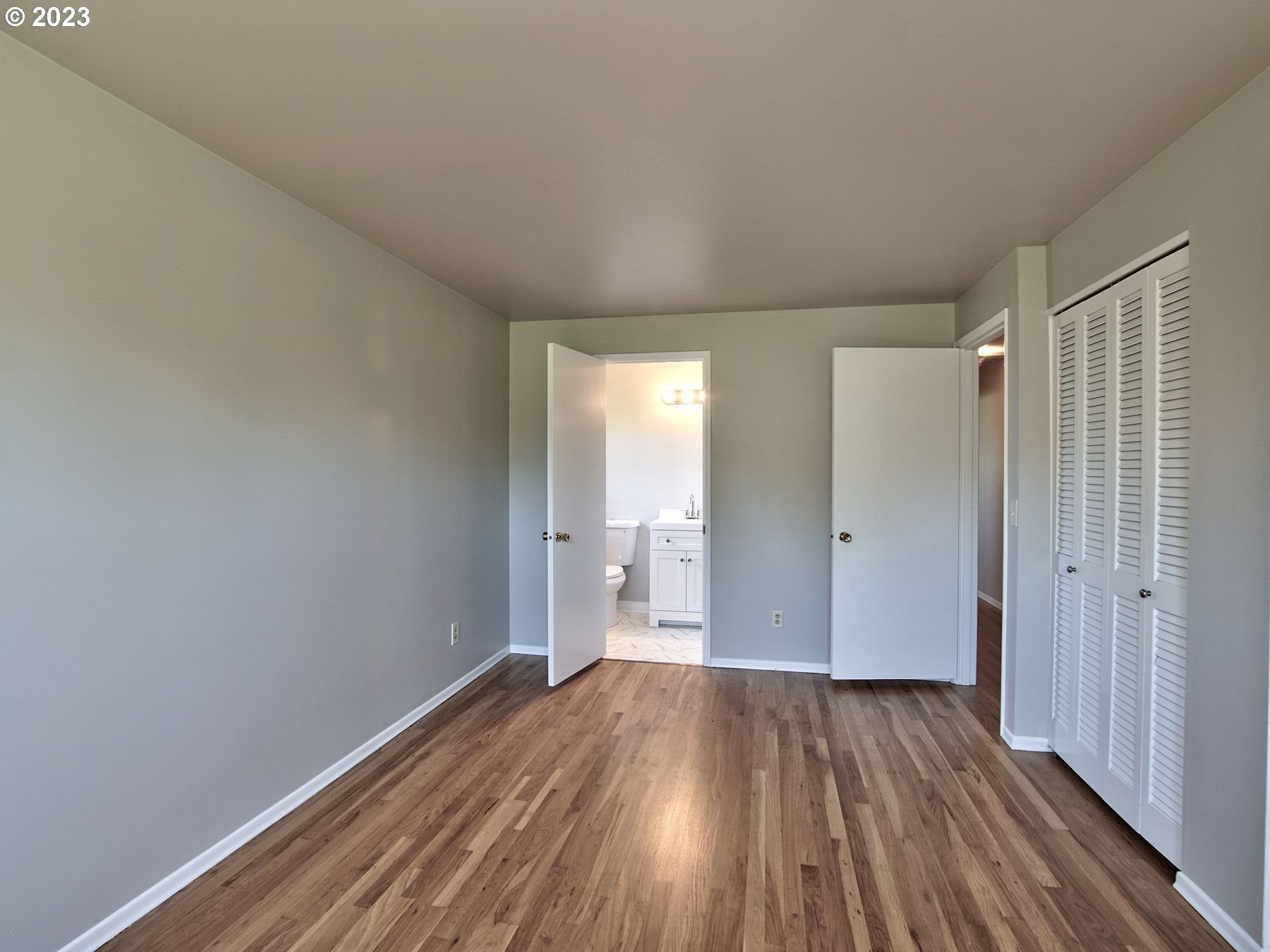 8905 Southwest Homewood Street Portland, OR 97225 - Photo 15 of 43 Gallery Image 15