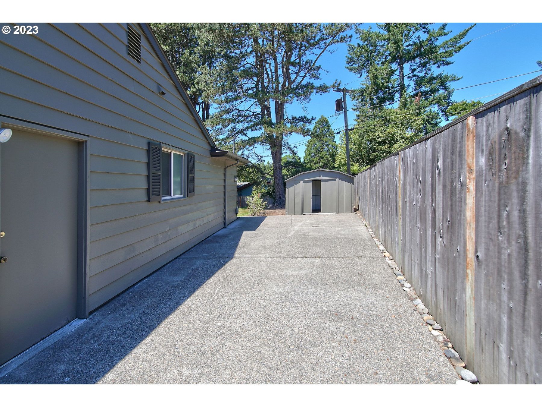 8905 Southwest Homewood Street Portland, OR 97225 - Photo 36 of 43 Gallery Image 36