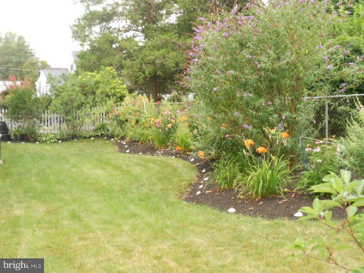 9 Cloister Road Levittown, PA 19057 - Photo 21 of 25 Exterior Side