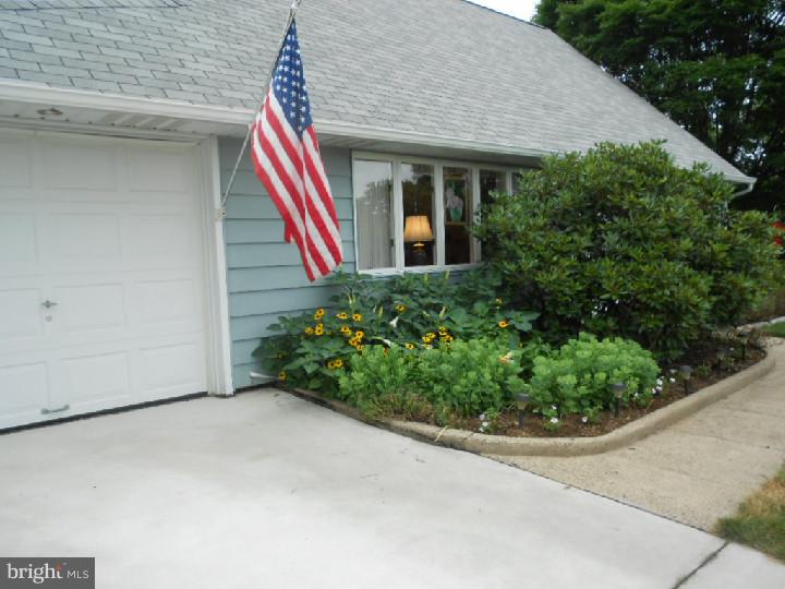 9 Cloister Road Levittown, PA 19057 - Photo 23 of 25 Exterior Front