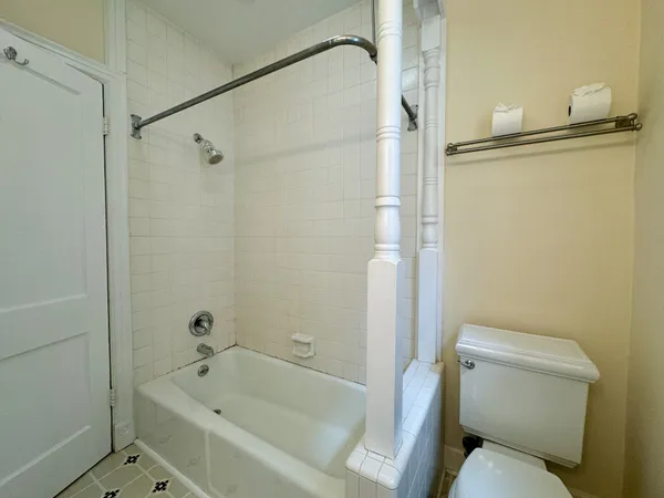 $2,500 | 3010 New Natchez Trace, Nashville, TN 37215