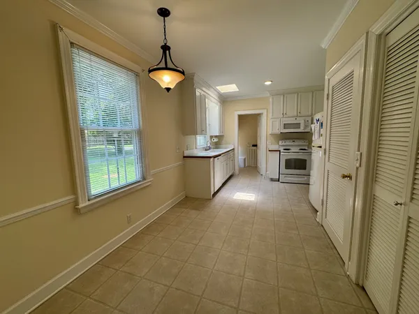 $2,500 | 3010 New Natchez Trace, Nashville, TN 37215