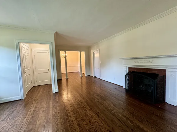 $2,500 | 3010 New Natchez Trace, Nashville, TN 37215