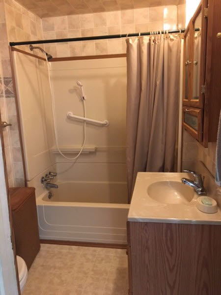 1406 East Smith Road Bay City, MI 48706 - Photo 6 of 9