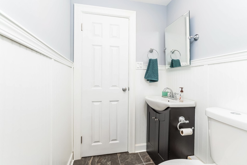 39 Great Road Maynard, MA 01754 - Photo 21 of 26