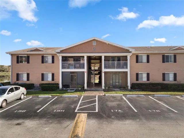 $159,900 | 145 North Pearl Lake Causeway, Unit 106, Altamonte Springs, FL 32714
