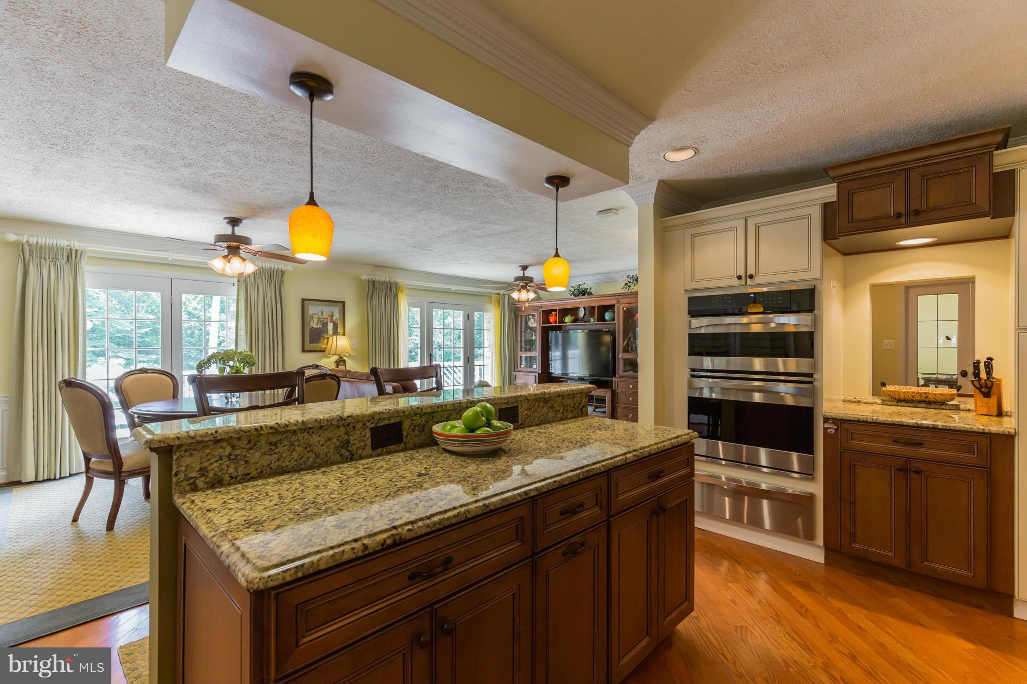 450 Bowie Shop Road Huntingtown, MD 20639 - Photo 11 of 30 Breakfast Bar, Wall Ovens, Deep Sink