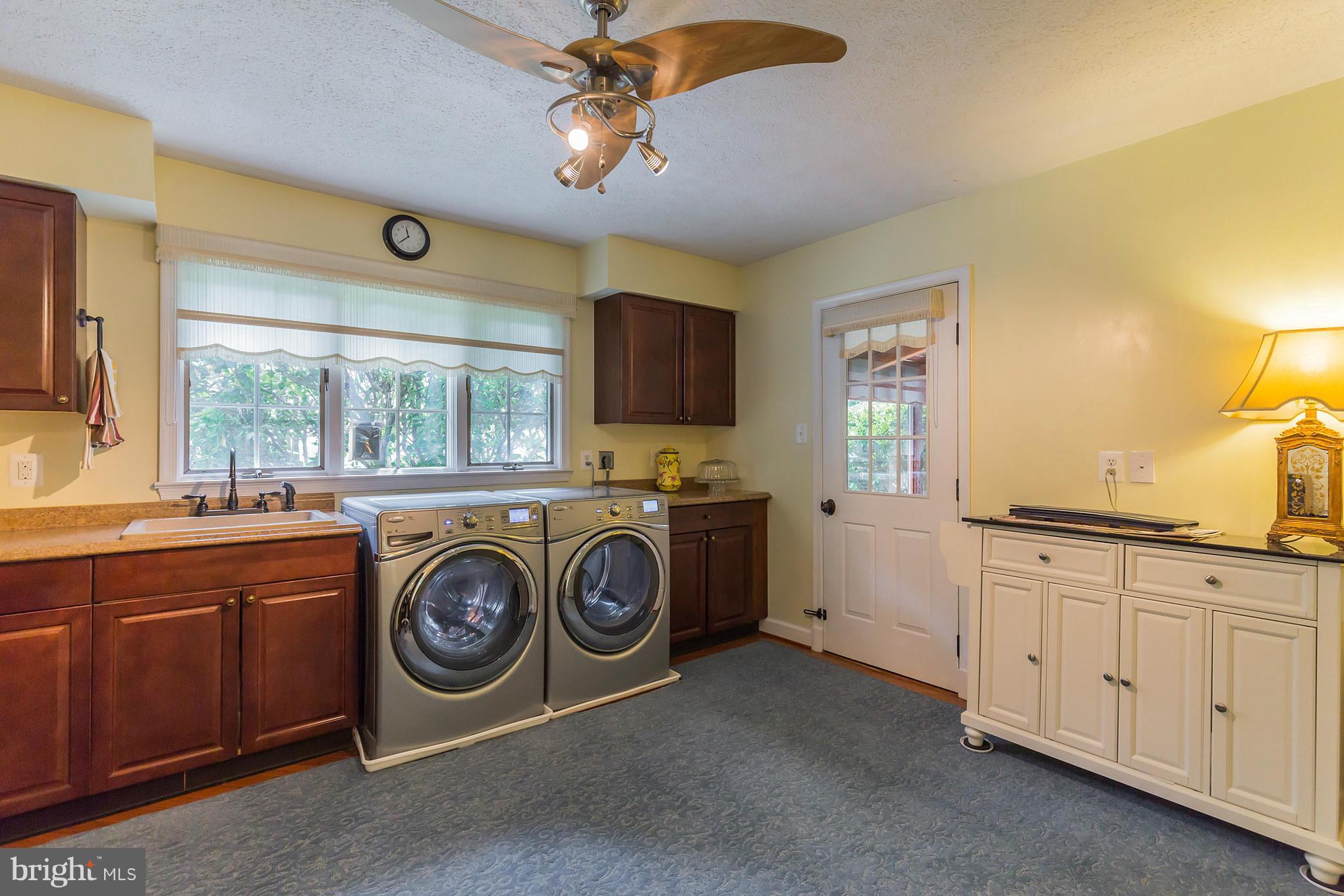450 Bowie Shop Road Huntingtown, MD 20639 - Photo 7 of 30 Can You Imagine Doing Laundry in this HUGE Space?