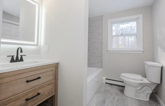 $469,900 | 313 Bumfagon Road, Loudon, NH 03307