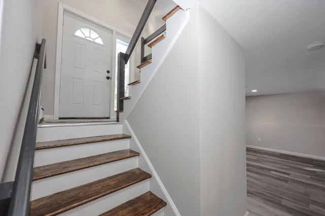 $469,900 | 313 Bumfagon Road, Loudon, NH 03307