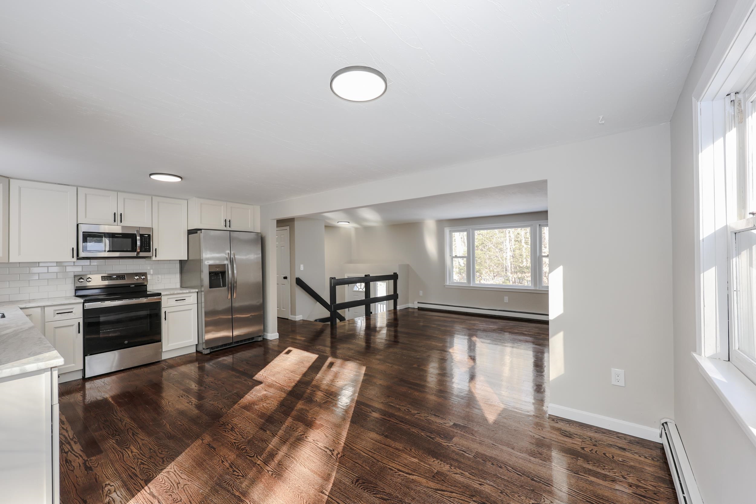 313 Bumfagon Road Loudon, NH 03307 - Photo 3 of 37