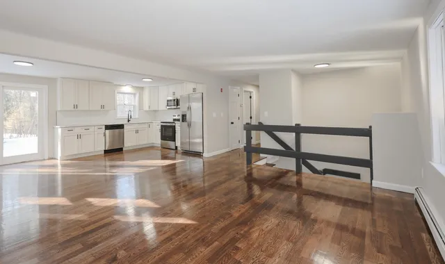 $469,900 | 313 Bumfagon Road, Loudon, NH 03307