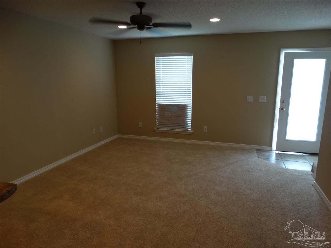 8435 Chisholm Road, Unit 11 Pensacola, FL 32514 - Photo 7 of 12 Gallery Image 7