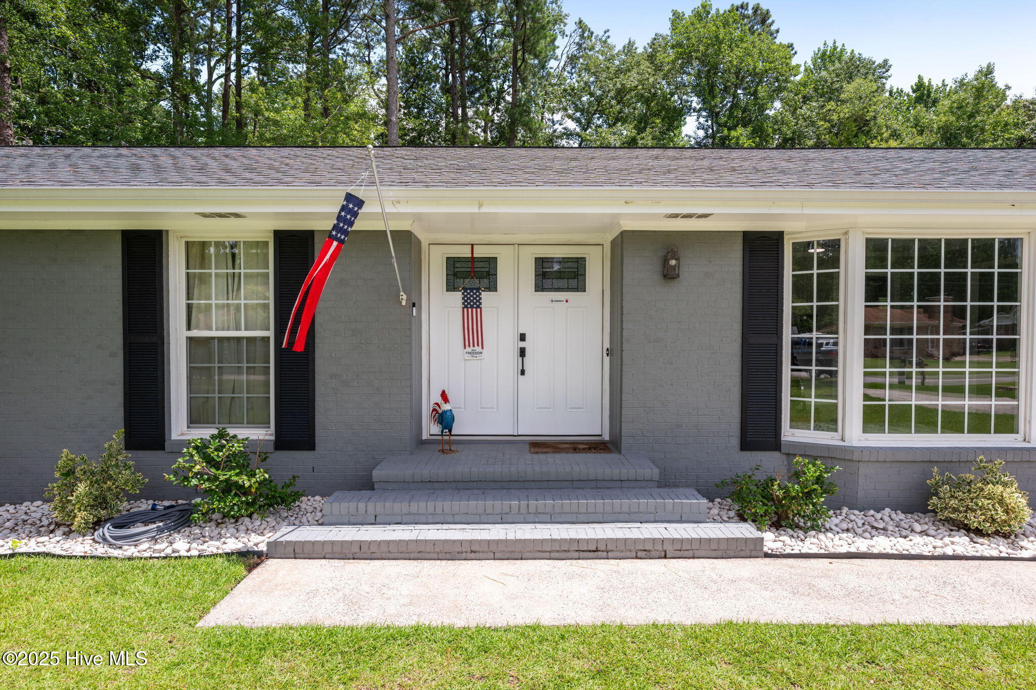 212 Stratford Road Havelock, NC 28532 - Photo 2 of 40 Front Door