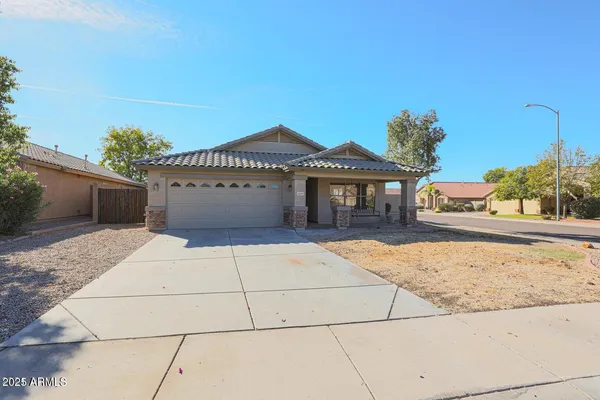 $2,495 | 10269 West Patrick Lane, Peoria, AZ 85383