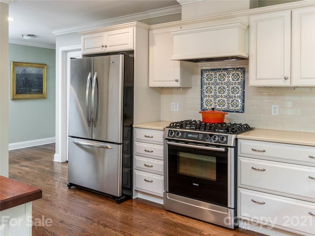 149 Windsor Road Asheville, NC 28804 - Photo 12 of 44 Gallery Image 12