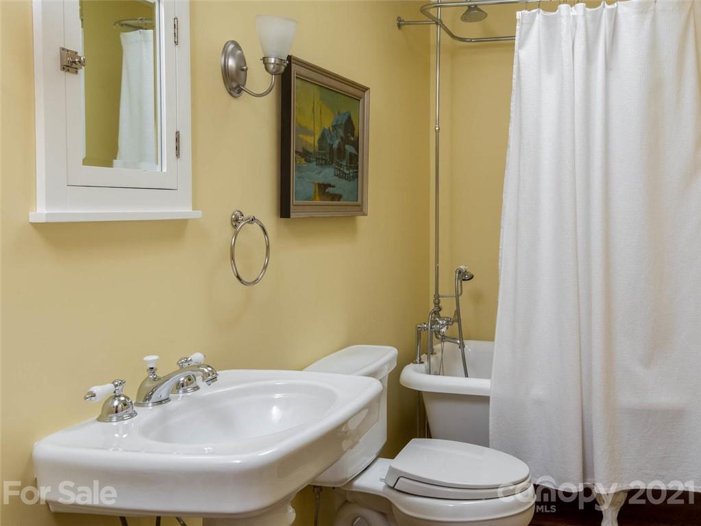149 Windsor Road Asheville, NC 28804 - Photo 25 of 44 Gallery Image 25