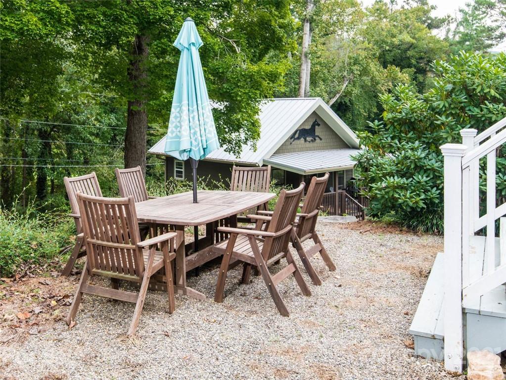149 Windsor Road Asheville, NC 28804 - Photo 33 of 44 Gallery Image 33