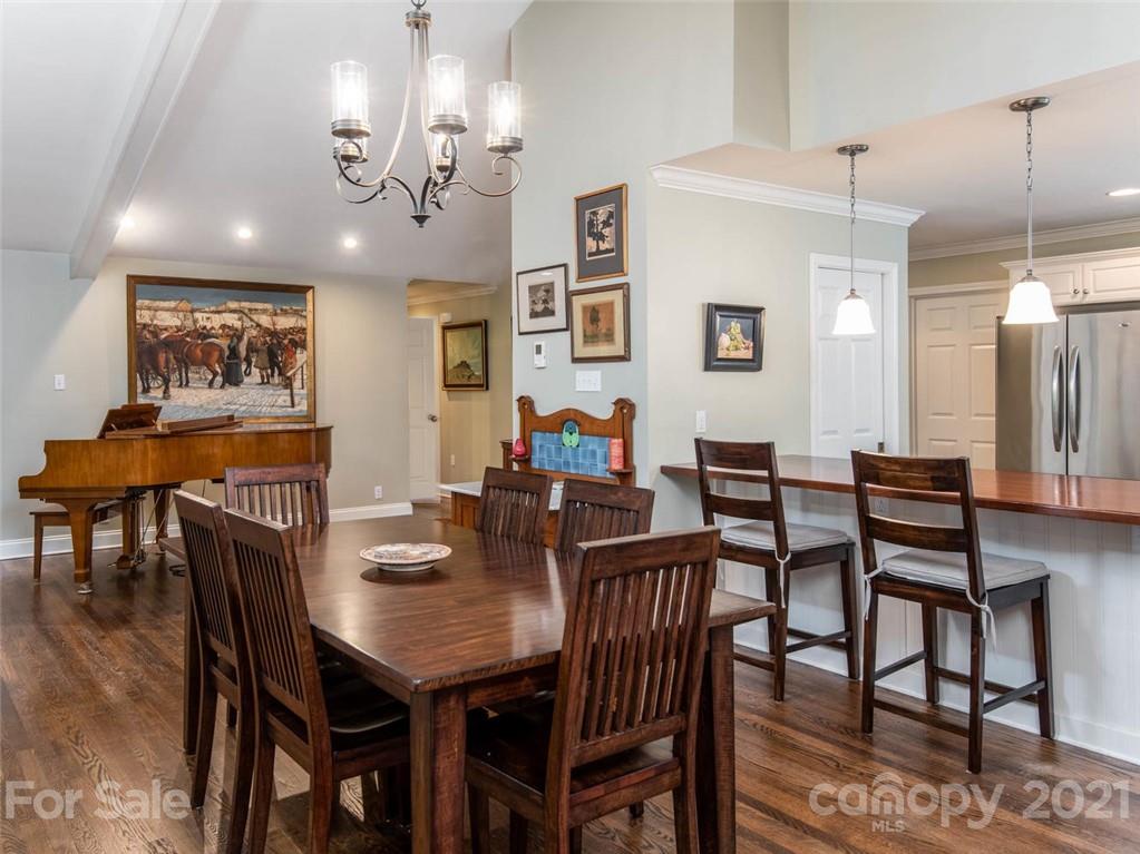 149 Windsor Road Asheville, NC 28804 - Photo 8 of 44 Gallery Image 8