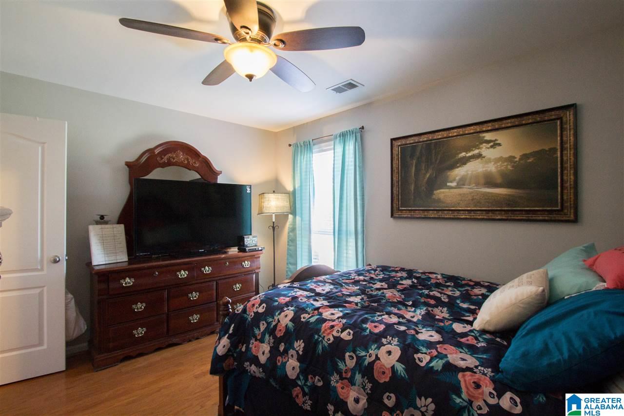 233 Silverstone Lane Alabaster, AL 35007 - Photo 11 of 39