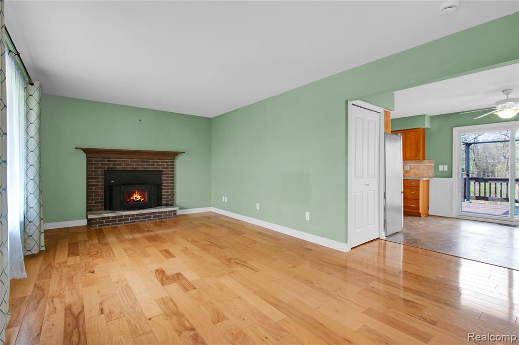 9093 Jordan Road Grand Blanc, MI 48439 - Photo 29 of 40