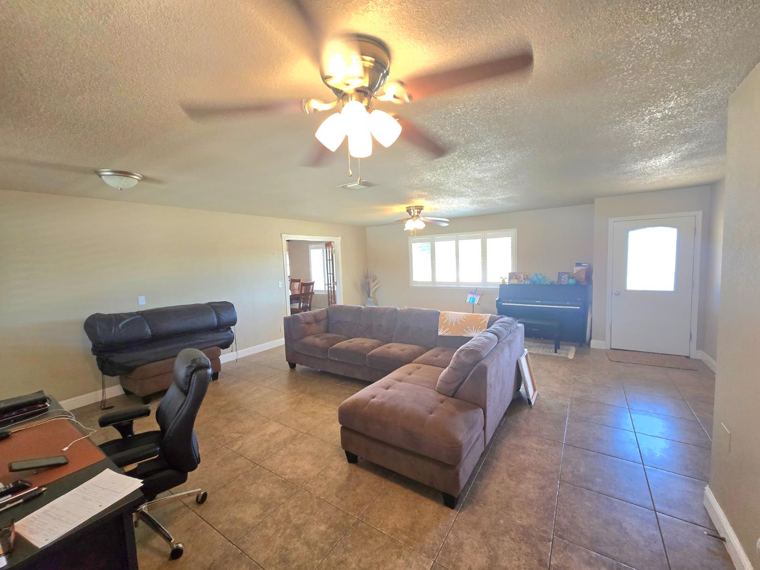 16448 Monreal Road Madera, CA 93636 - Photo 13 of 27