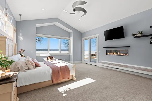 $2,900,000 | 3765 Bay Shore Drive, Sturgeon Bay, WI 54235