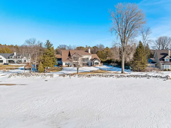 $2,900,000 | 3765 Bay Shore Drive, Sturgeon Bay, WI 54235