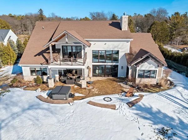 $2,900,000 | 3765 Bay Shore Drive, Sturgeon Bay, WI 54235
