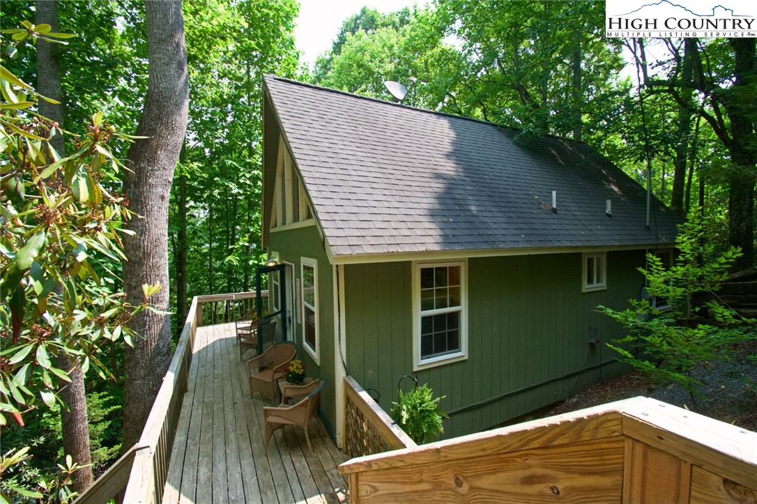 662 Laurel Ridge Banner Elk, NC 28604 - Photo 3 of 46 Gallery Image 3