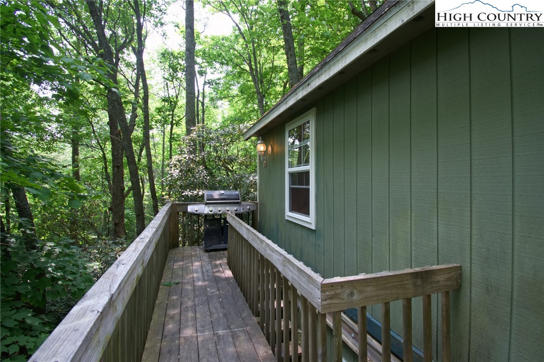 662 Laurel Ridge Banner Elk, NC 28604 - Photo 45 of 46 Gallery Image 45